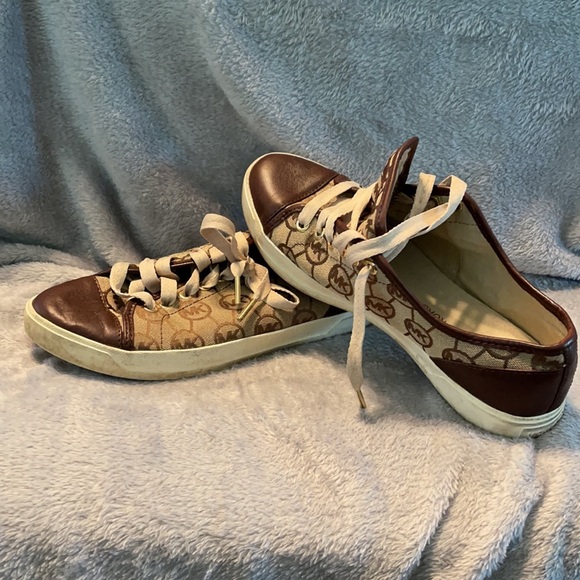 MK sneakers - Picture 3 of 3